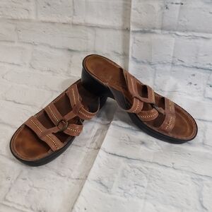 Naot size 37 women's 6-6.5